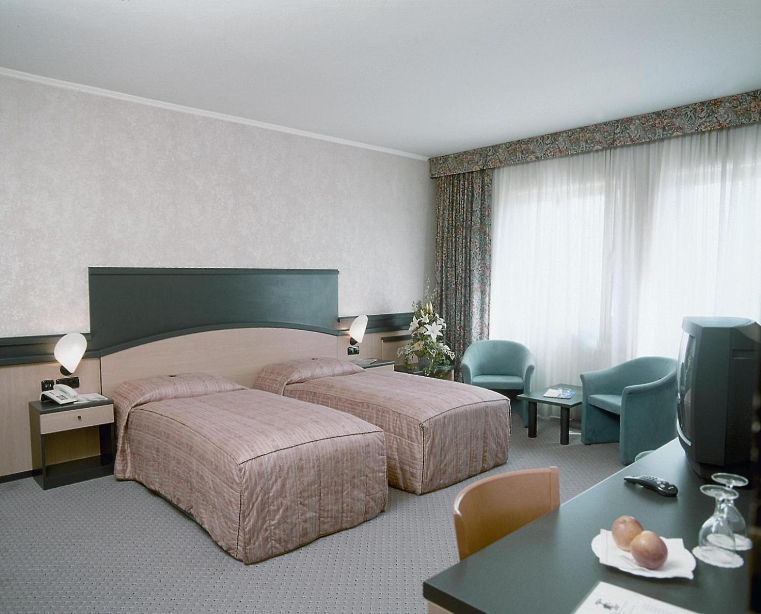 Privat Hotel Riegele Augsburgo Exterior foto