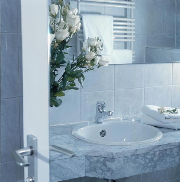 Privat Hotel Riegele Augsburgo Habitación foto